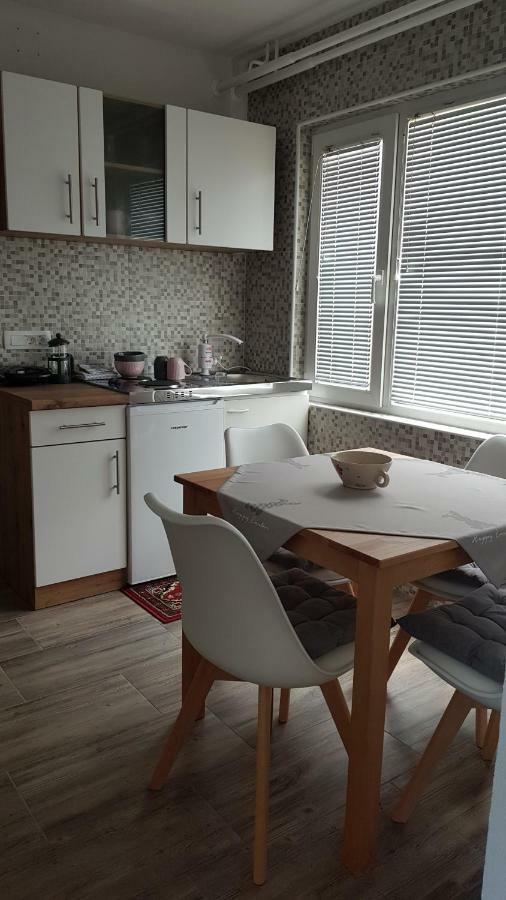 Apartma Cerknica Exteriér fotografie