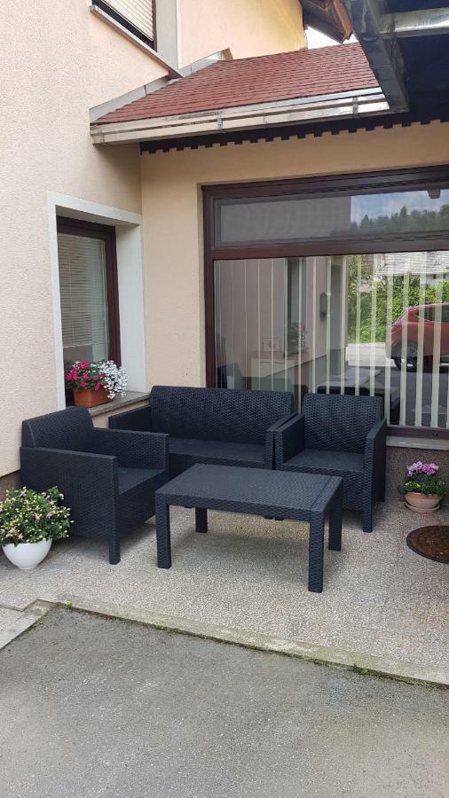 Apartma Cerknica Exteriér fotografie